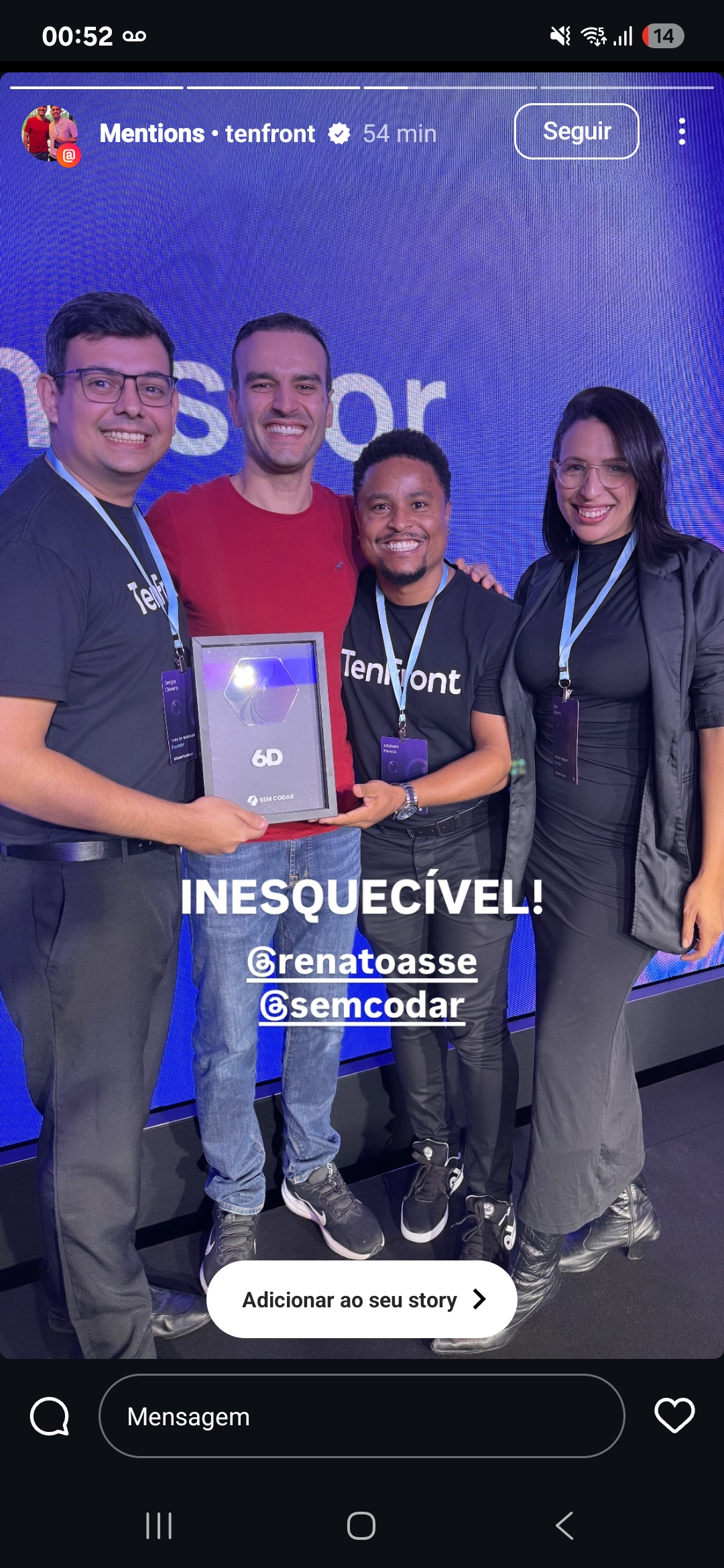 Placa comemorativa de aluno